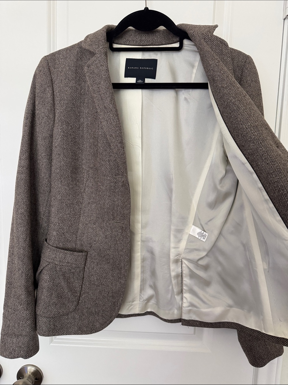 Banana Republic Women's Brown Wool Blend Herringbone Blazer - Picture 6 of 11